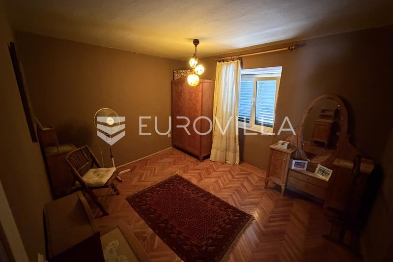Hvar, Stari Grad, dvoupodlažní dům v centru města - 18