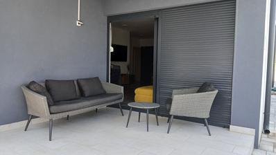 Vir, apartamento de três quartos no rés-do-chão com jardim numa excelente localização