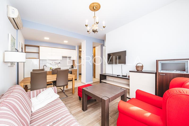 Zagreb, Maksimir, dvosoban stan 54 m², PRVI NAJAM