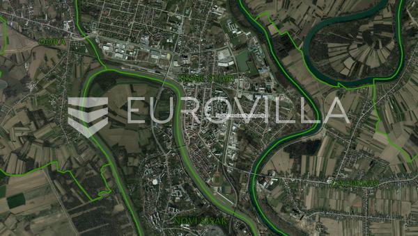 Sisak, Centar, građevinsko zemljište površine 888 m²
