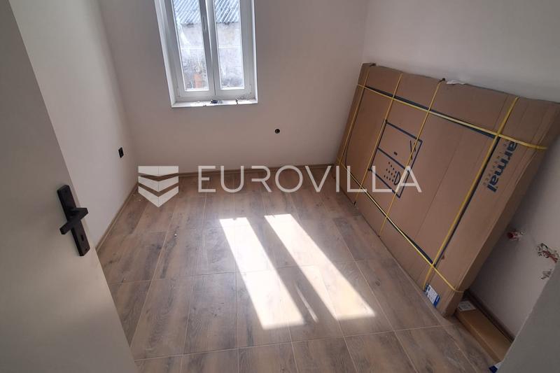 Duga Resa, lejlighed 28 m², nyrenoveret, bymidte - 2