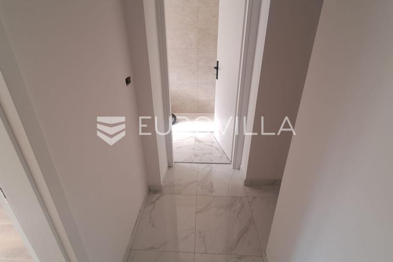 Duga Resa, lejlighed 28 m², nyrenoveret, bymidte - 3