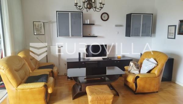 Zagreb, Trnje, funktionel etværelses lejlighed, 76 m²