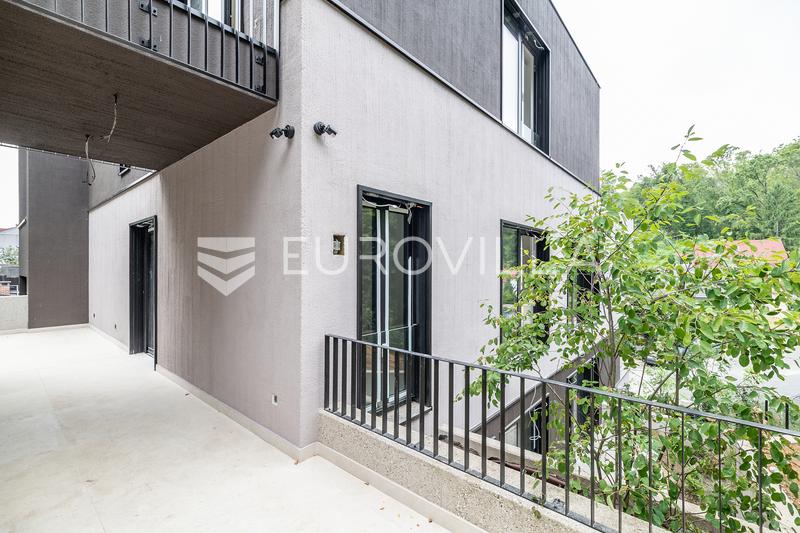 Tuskanac, Kraljevec, treroms leilighet i 1. etasje 205 m² NYBYGG - 11