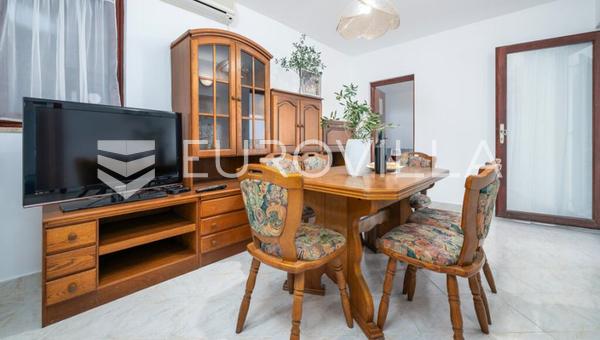 İstirya, Barbariga, üç yatak odalı daire, 65 m² bir apartman kompleksinde