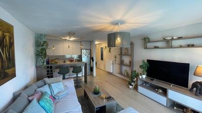 Rijeka, Srdoci, Kiralık Üç Yatak Odalı Daire, 67,70 m² ve Otopark Alanı