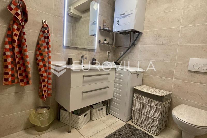Rijeka, Srdoci, Kiralık Üç Yatak Odalı Daire, 67,70 m² ve Otopark Alanı - 18