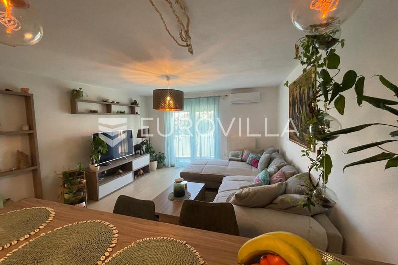 Rijeka, Srdoci, Kiralık Üç Yatak Odalı Daire, 67,70 m² ve Otopark Alanı - 5