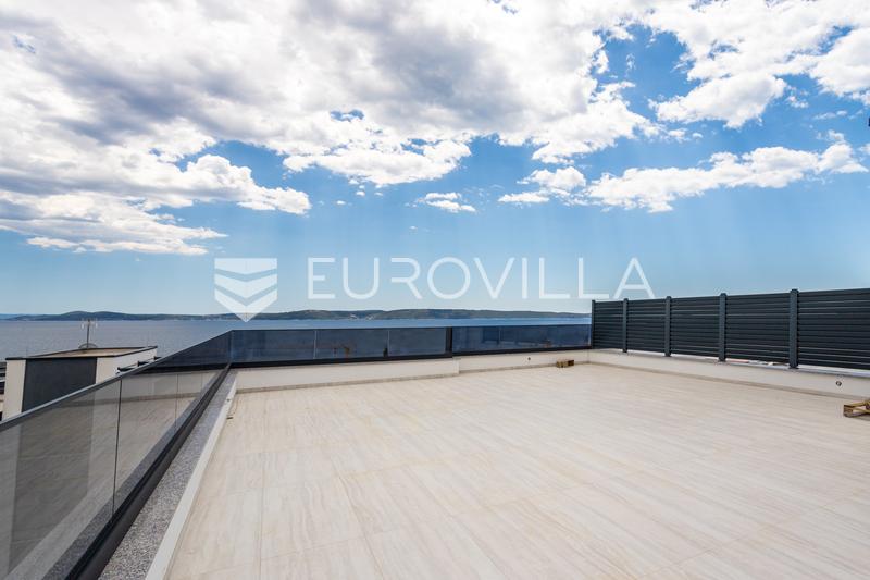Ciovo, Okrug Gornji, three-bedroom apartment with private roof terrace - 9