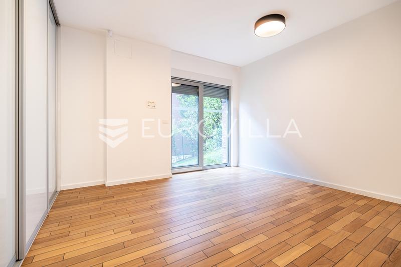 Zagreb, Tuškanac, Kraljevec, exclusief meergezinsappartement verdeeld over drie niveaus, 422 m², garage - 14
