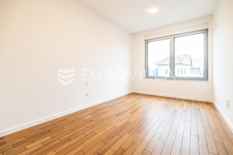 Zagreb, Tuškanac, Kraljevec, exclusief meergezinsappartement verdeeld over drie niveaus, 422 m², garage - 20