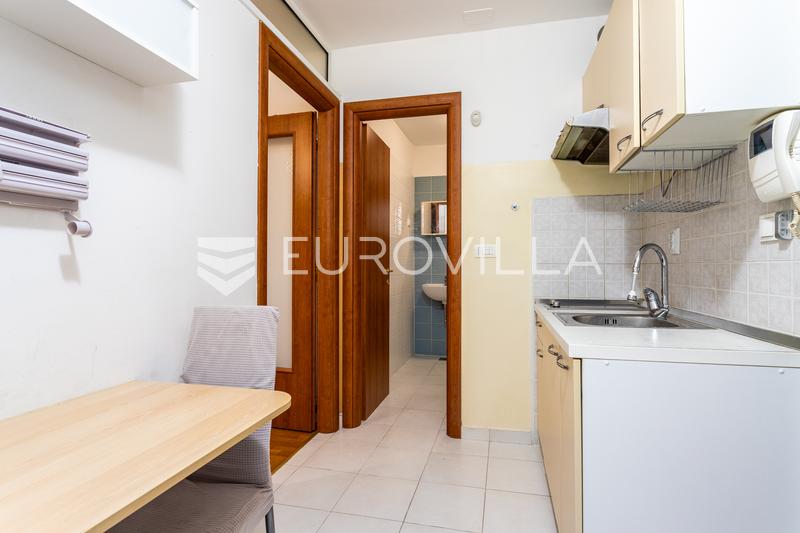 Split, Dragovode, 28 m² yksiö - 5