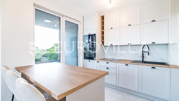 Apartamento estudio, Donja Dubrava
