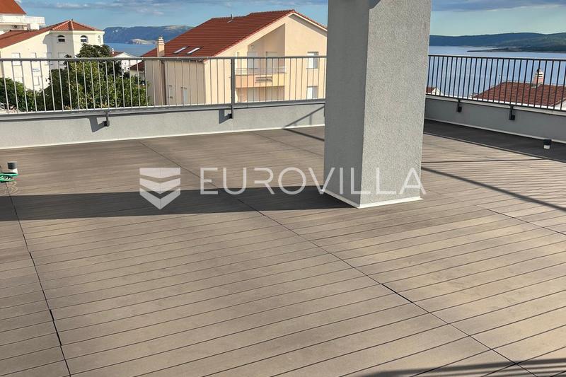 Crikvenica, appartamento con tre camere da letto e terrazza sul tetto, affitto annuale - 7