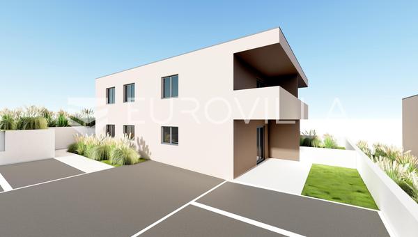 Župa Dubrovačka, trosoban apartman s vrtom s parking mjestom A1