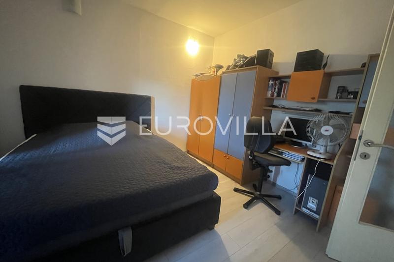 Slavonski Brod, Slavonija II - 80 m² apartment on the first floor - 18