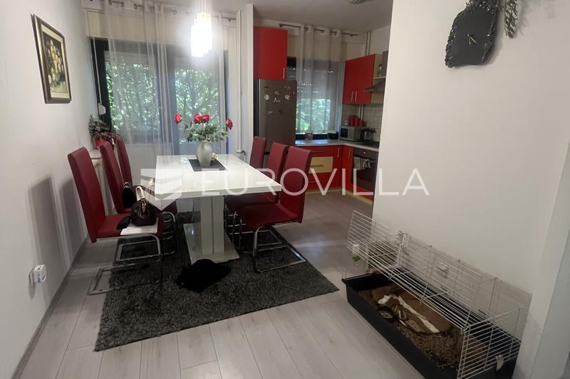 Slavonski Brod, Slavonija II - 80 m² apartment on the first floor - 9