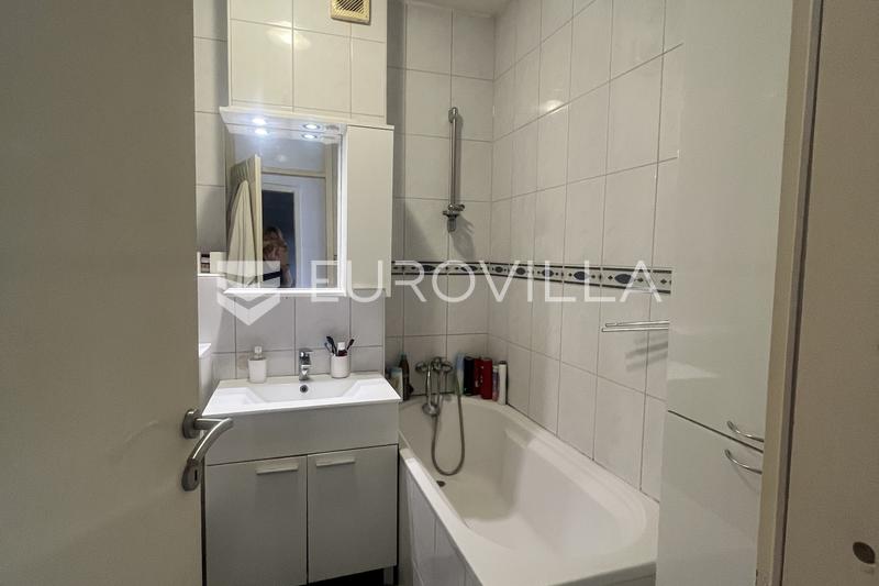 Slavonski Brod, Slavonija II - 80 m² apartment on the first floor - 22