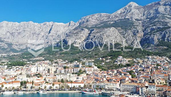 Makarska, építési telek vonzó helyen