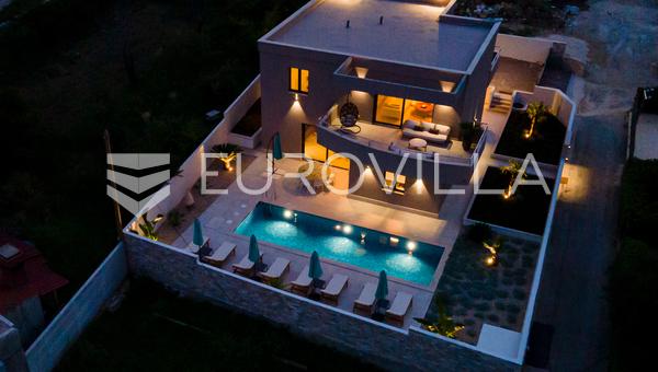 Dubrovnik, Zaton, Luksuzna vila s bazenom i pogledom na more