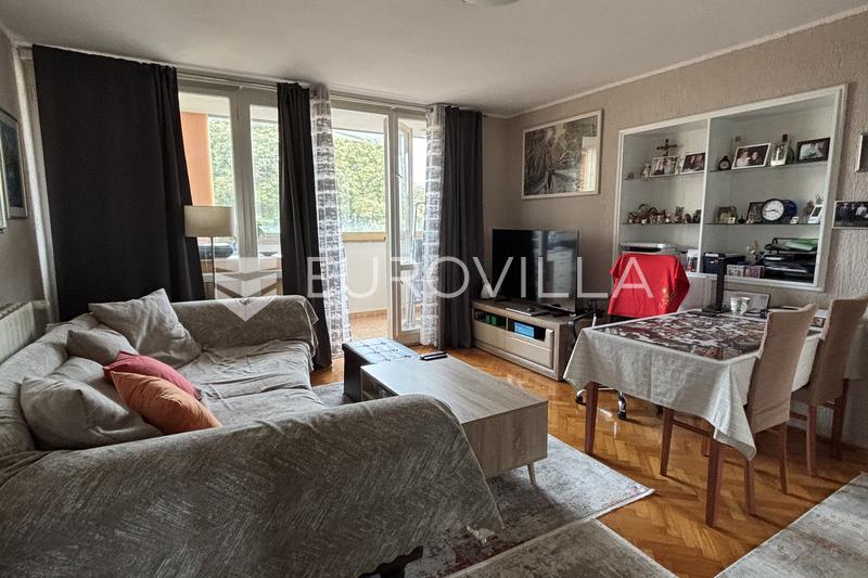 Pula, Kastanjer, geräumige Dreizimmerwohnung in begehrter Lage - 2