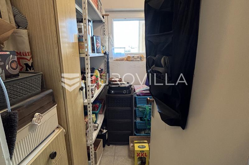 Pula, Kastanjer, geräumige Dreizimmerwohnung in begehrter Lage - 21