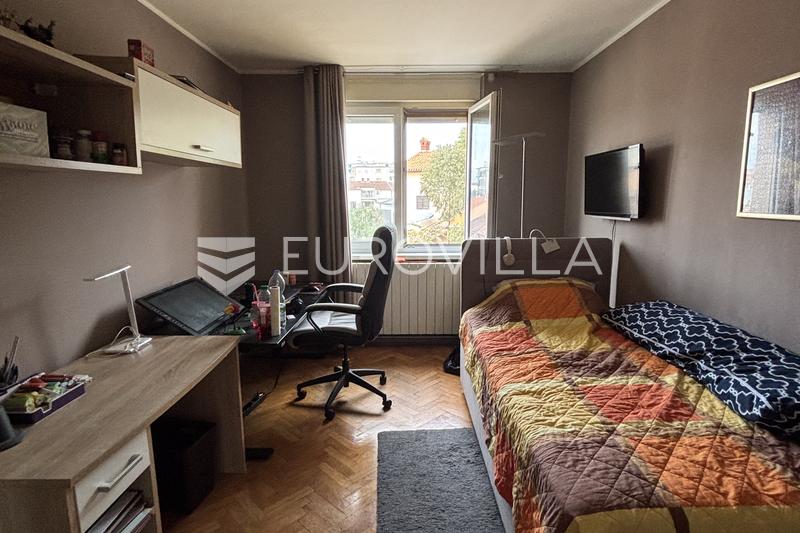 Pula, Kastanjer, geräumige Dreizimmerwohnung in begehrter Lage - 12