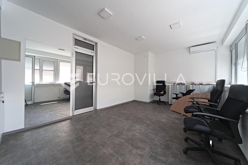 Osijek, Centrum města - Kancelářské prostory na prodej, Celková plocha 348 m² - 3