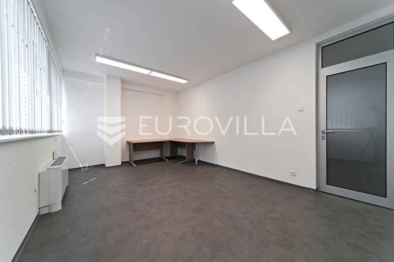 Osijek, Centrum města - Kancelářské prostory na prodej, Celková plocha 348 m² - 6