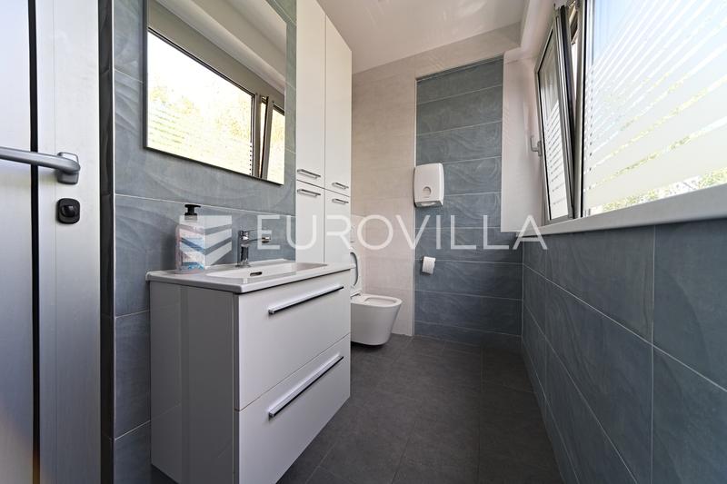 Osijek, Centrum města - Kancelářské prostory na prodej, Celková plocha 348 m² - 19