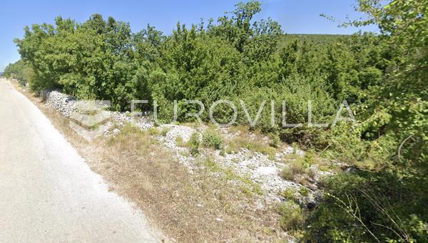 Omiš, Nova Sela, građevinsko zemljište 536 m²