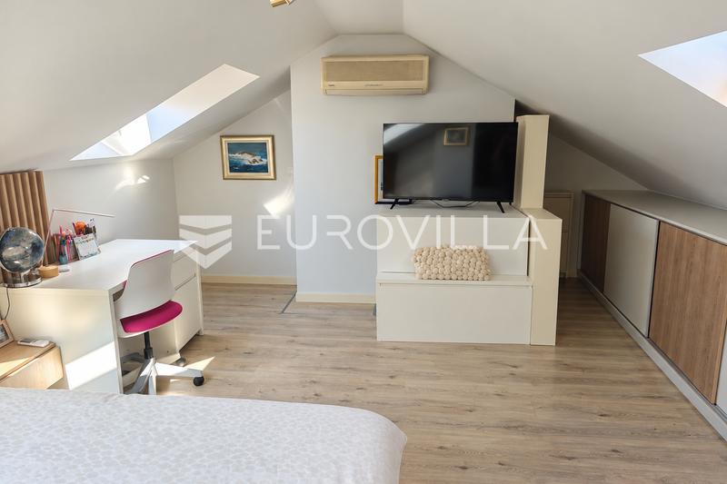 Dubrovnik, Lapad, kaksikerroksinen huoneisto erinomaisella paikalla - 9