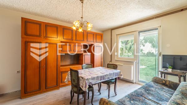 Varazdin, Banfica, apartamento de dos dormitorios, 57 m²