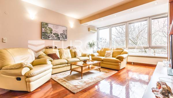 Ilica, vacker tvårumslägenhet på 91 m² att hyra