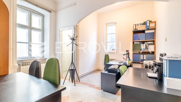 Zagreb, Palmotićeva, furnished office space 97 m²