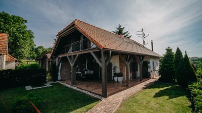 Varaždinske Toplice, Vrtlinovec, kuća s uređenom okućnicom i pogledom