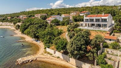 Posedarje, moradia moderna e elegante em primeira linha de mar