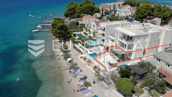 Zaboric, vacker trerumslägenhet precis vid stranden, nettoyta 121,99 m².