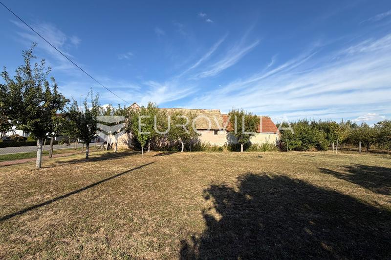 Satnica Đakovačka - Building Plot 459 m², 15 m Frontage - 2