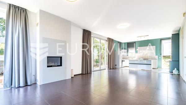 Maksimir, Gornji Bukovac, magnifique villa de 4 chambres sur un terrain de 1500 m²