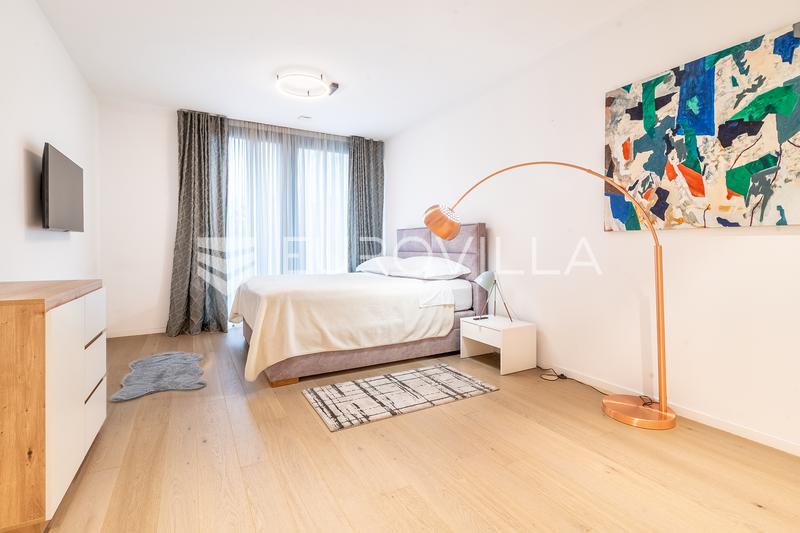 Zagreb, Štrigina, attractive two-bedroom apartment with a spacious terrace and garage parking space