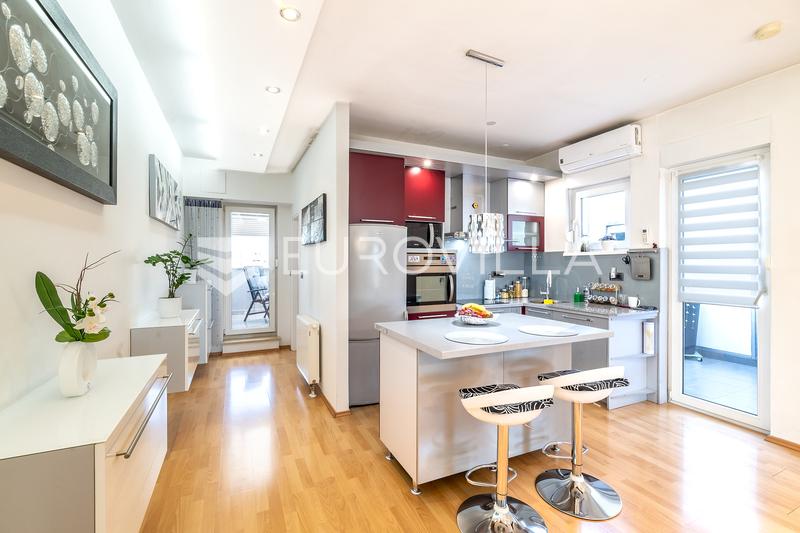 Zagreb, Špansko, dvosoban penthouse s garažnim parkirnim mjestom, 70 m² - 4