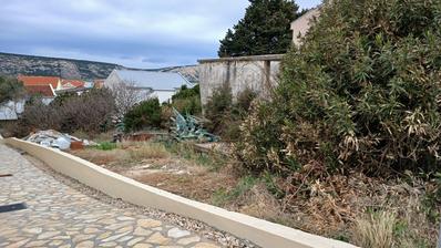 Pag, Stara Novalja, građevinsko zemljište 680 m², odličan investicijski potencijal