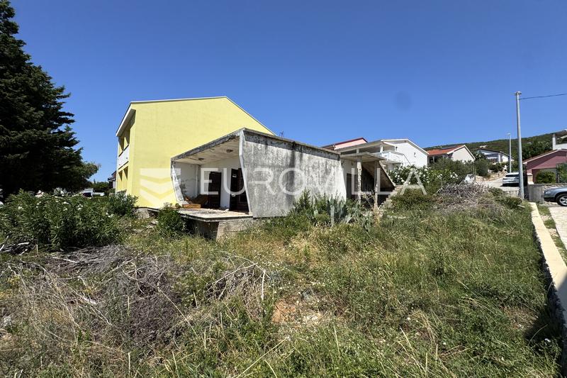 Pag, Stara Novalja, arsa 680 m², mükemmel yatırım potansiyeli - 6