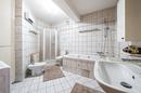 Zágráb, Maksimir, lakó- és kereskedelmi épület 602 m², melléképület 43 m² - 14