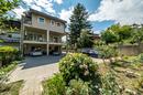 Zágráb, Maksimir, lakó- és kereskedelmi épület 602 m², melléképület 43 m² - 28
