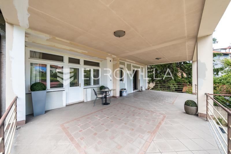 Zágráb, Maksimir, lakó- és kereskedelmi épület 602 m², melléképület 43 m² - 9