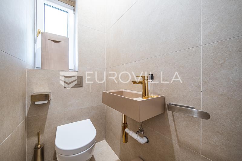 Zágráb, Maksimir, lakó- és kereskedelmi épület 602 m², melléképület 43 m² - 4