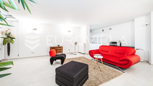 Zagreb, Trešnjevka, prekrasan dvosoban stan 80 m²