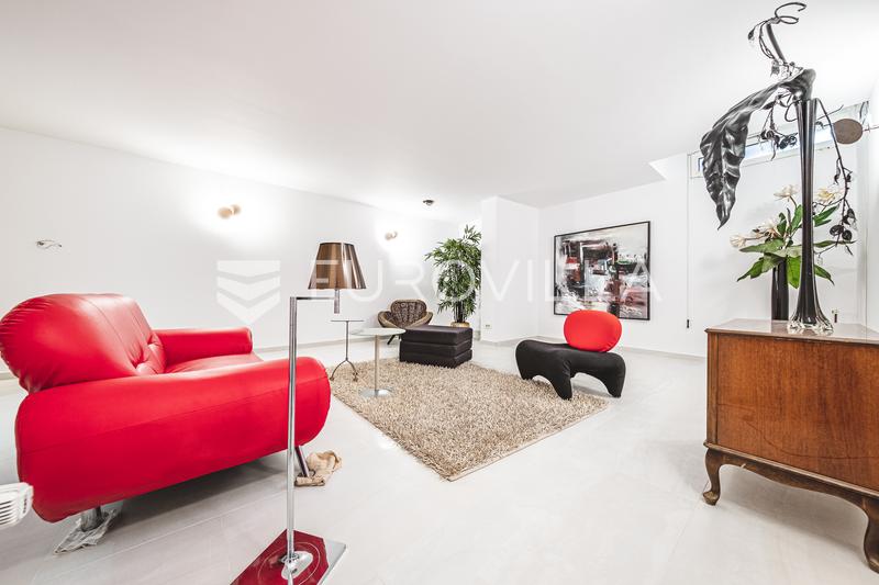 Zagreb, Trešnjevka, prekrasan dvosoban stan NKP 80 m2